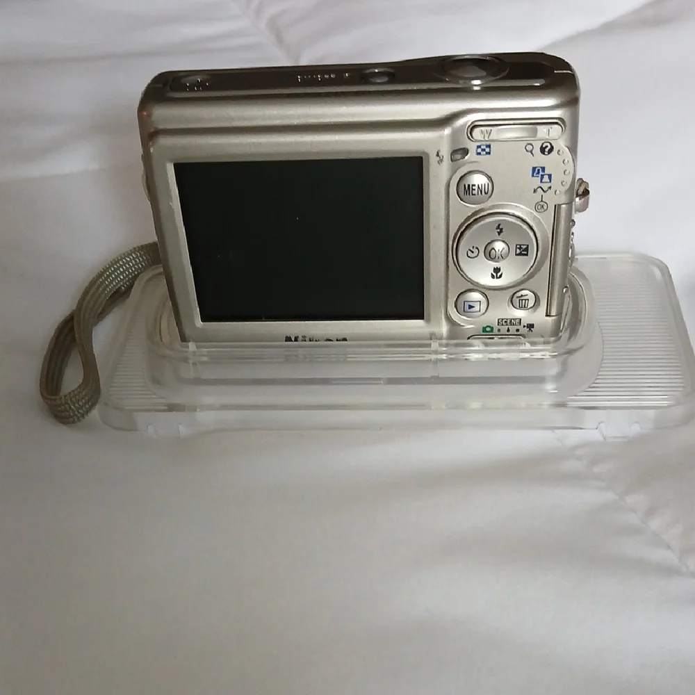 Nikon COOLPIX L 11